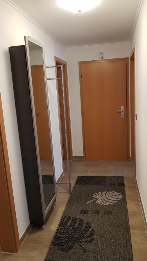 Outletcity Ferienwohnung Apartment 2 Metzingen  Exterior foto